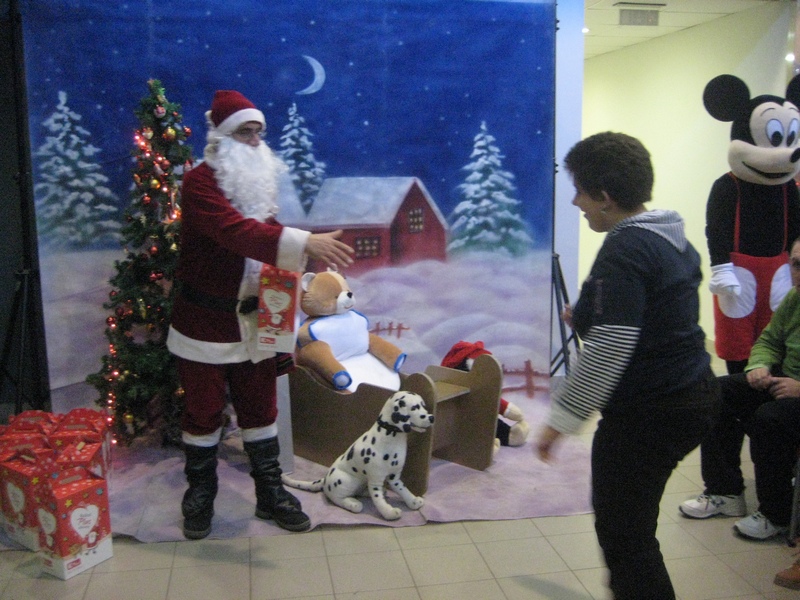 Druženje sa Deda Mrazom u Mladenovcu
