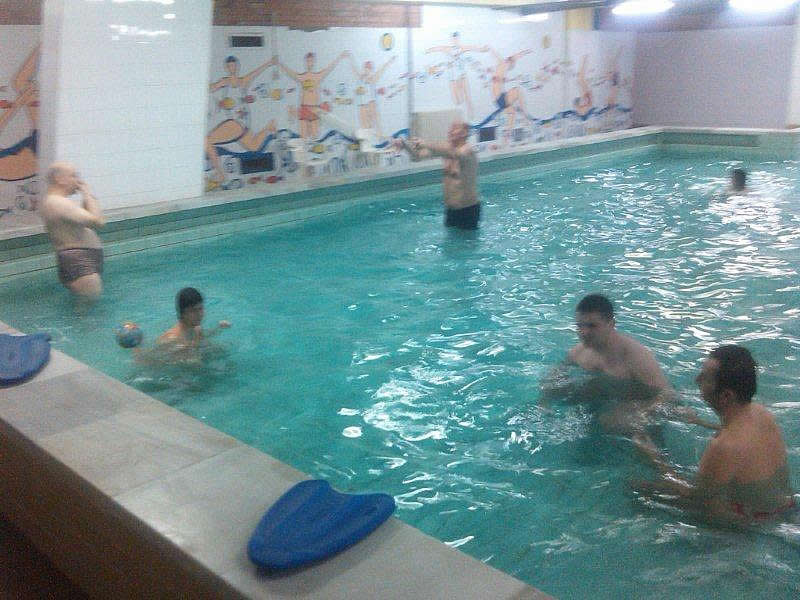 Korisnici DB “Kornelije” na obuci plivanja